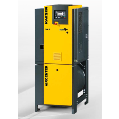 Kaeser Aircenter SX 8 -paineilmakompressori, jossa on kuivain, säiliö ja Sigma Control 2 -ohjauspaneeli.